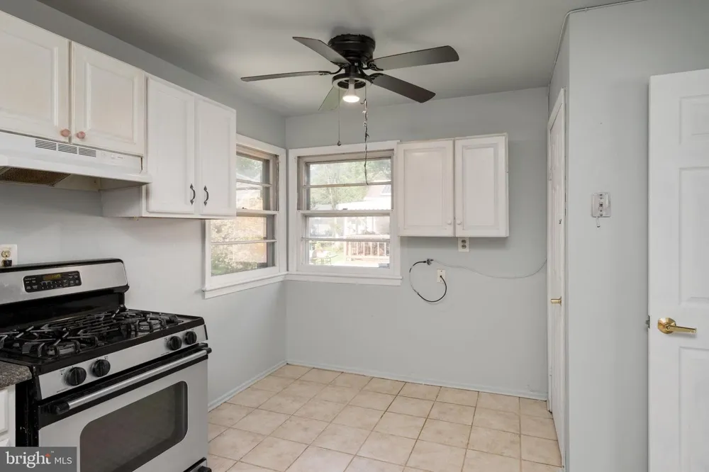6412 JODIE STREET Hyattsville, MD 20784