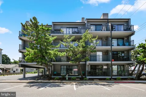 17 70TH STREET #25