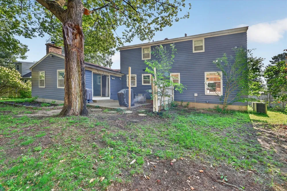 4445 Marshall Avenue SE Kentwood, MI 49508