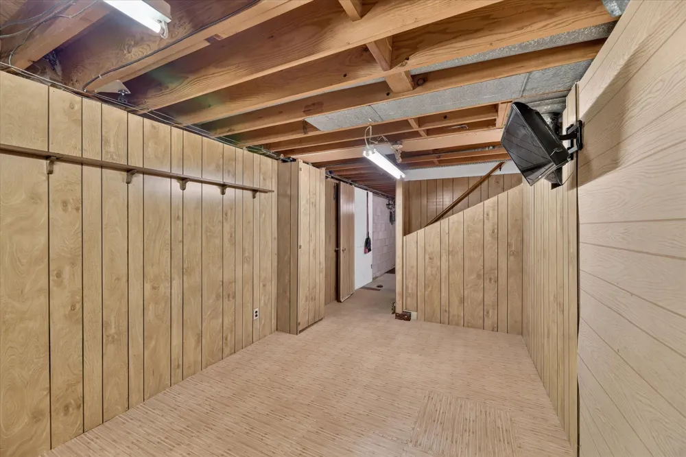 4445 Marshall Avenue SE Kentwood, MI 49508