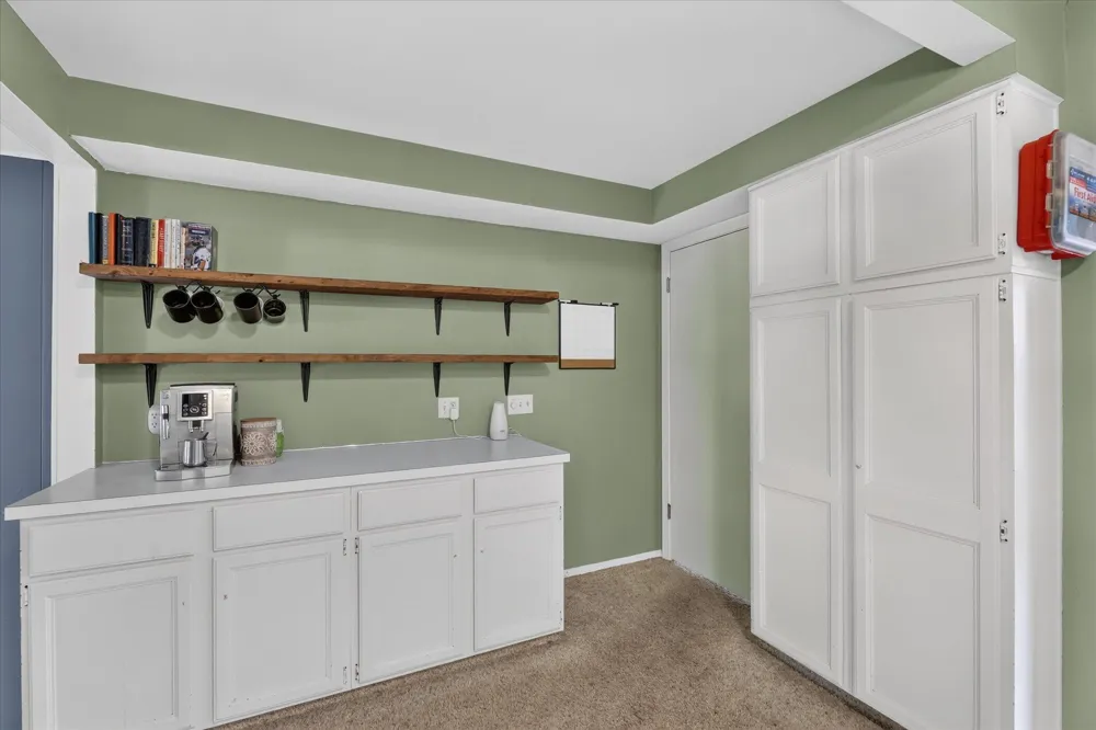 4445 Marshall Avenue SE Kentwood, MI 49508