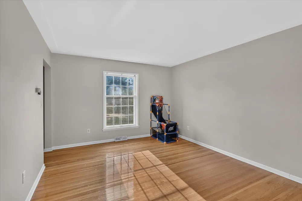 4445 Marshall Avenue SE Kentwood, MI 49508