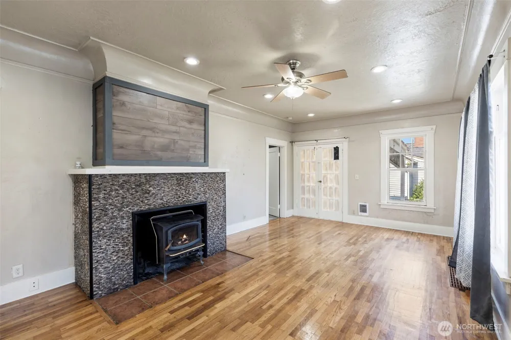 163 SW Cascade Chehalis, WA 98532