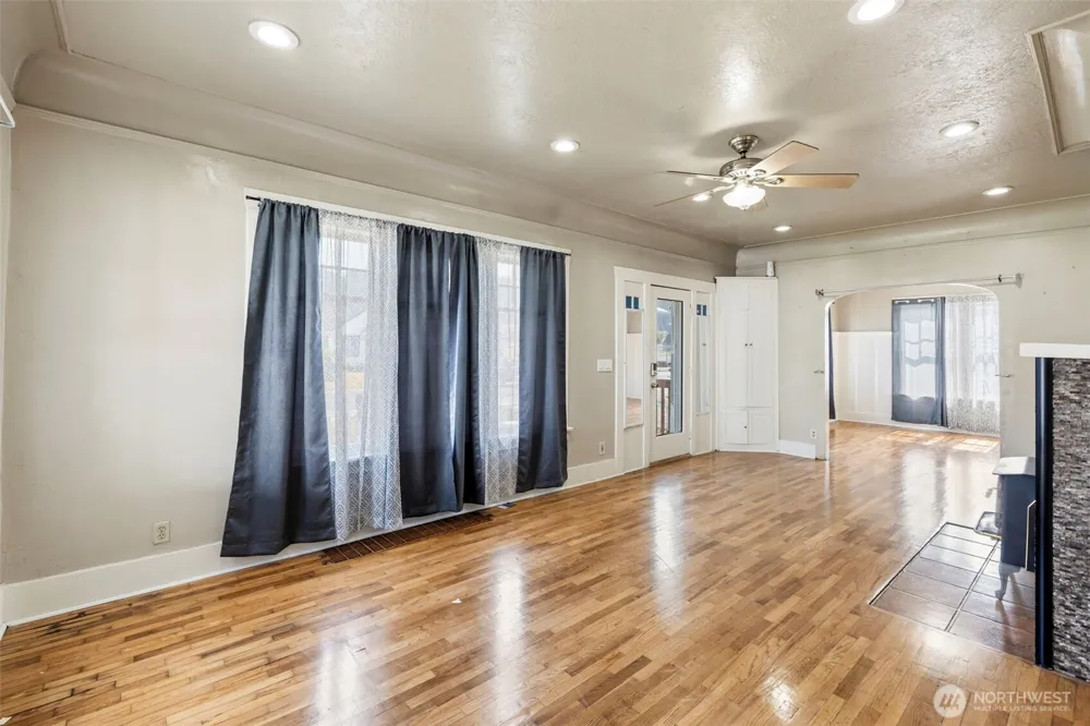 163 SW Cascade Chehalis, WA 98532