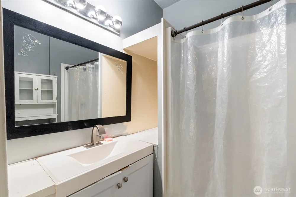 163 SW Cascade Chehalis, WA 98532