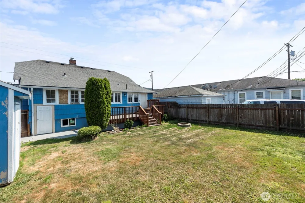 163 SW Cascade Chehalis, WA 98532