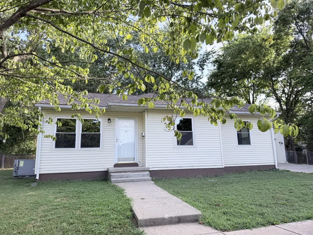 401 Sylvan Ter Hopkinsville, KY 42240