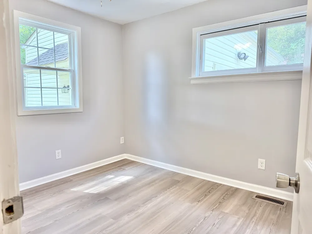 401 Sylvan Ter Hopkinsville, KY 42240