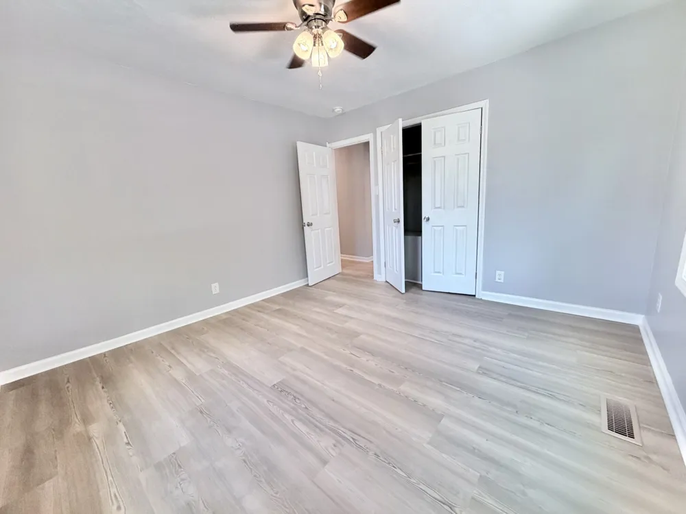 401 Sylvan Ter Hopkinsville, KY 42240