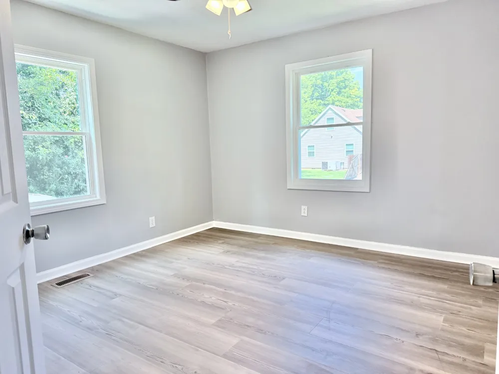 401 Sylvan Ter Hopkinsville, KY 42240