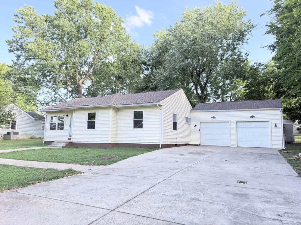 401 Sylvan Ter Hopkinsville, KY 42240