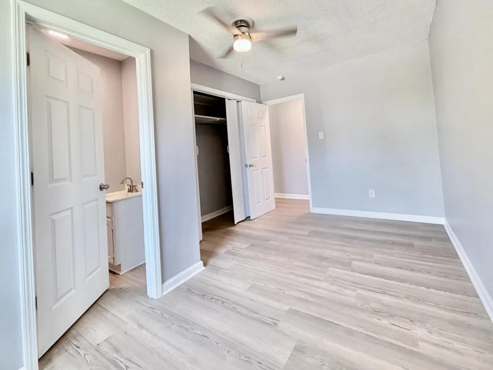 401 Sylvan Ter Hopkinsville, KY 42240