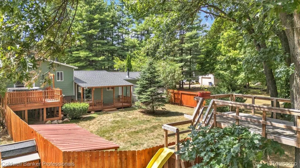 2488 Springfield Drive Oregon Township, MI 48446