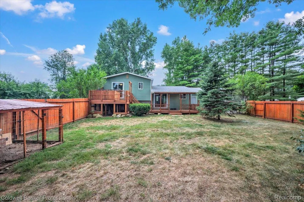 2488 Springfield Drive Oregon Township, MI 48446