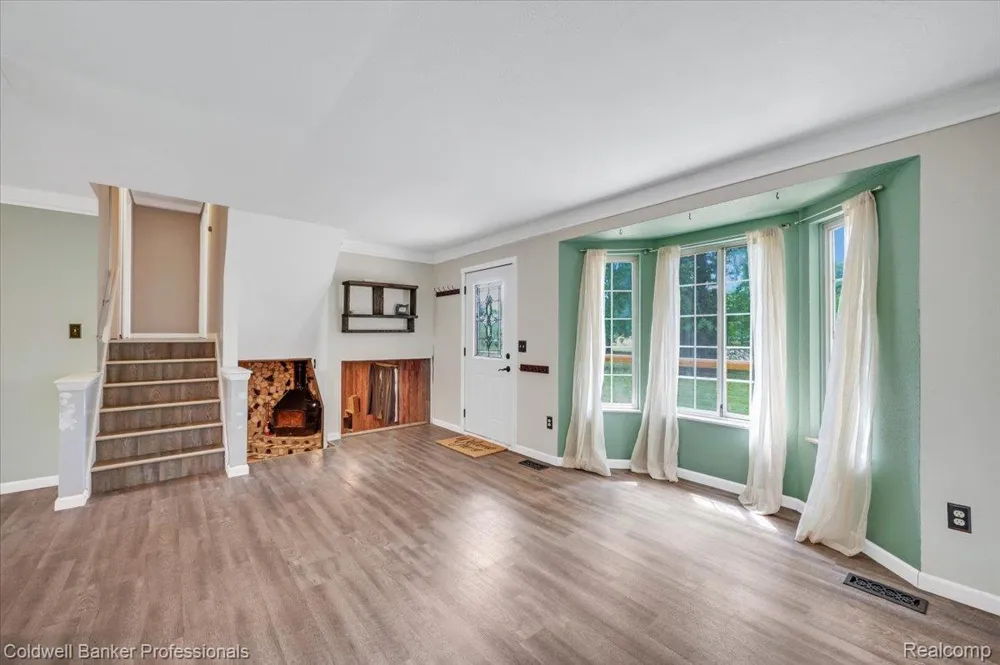 2488 Springfield Drive Oregon Township, MI 48446