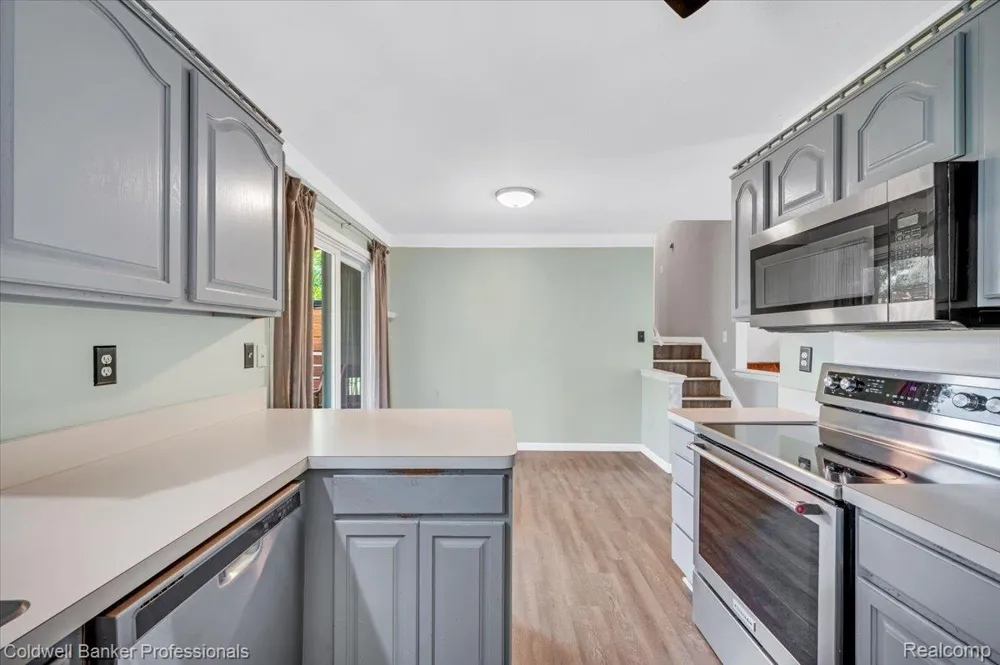 2488 Springfield Drive Oregon Township, MI 48446