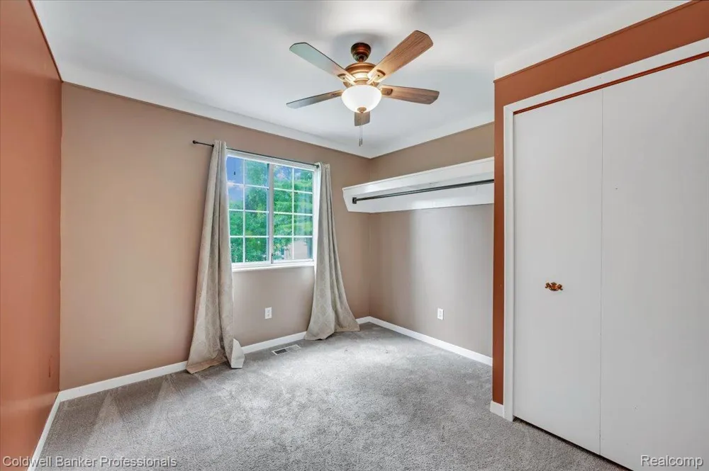 2488 Springfield Drive Oregon Township, MI 48446