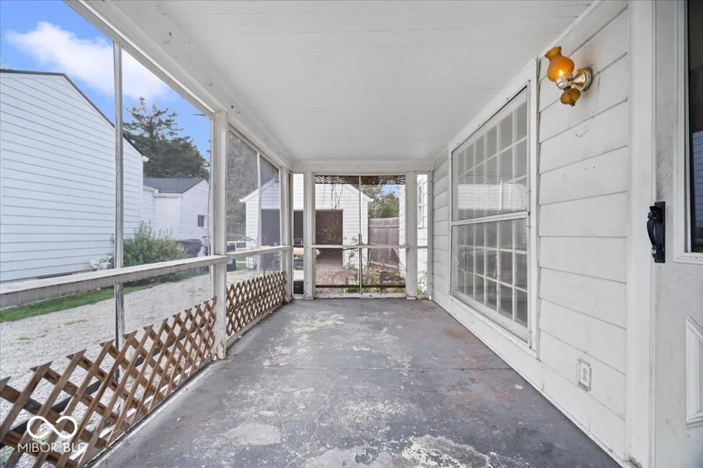 5808 Primrose Avenue Indianapolis, IN 46220