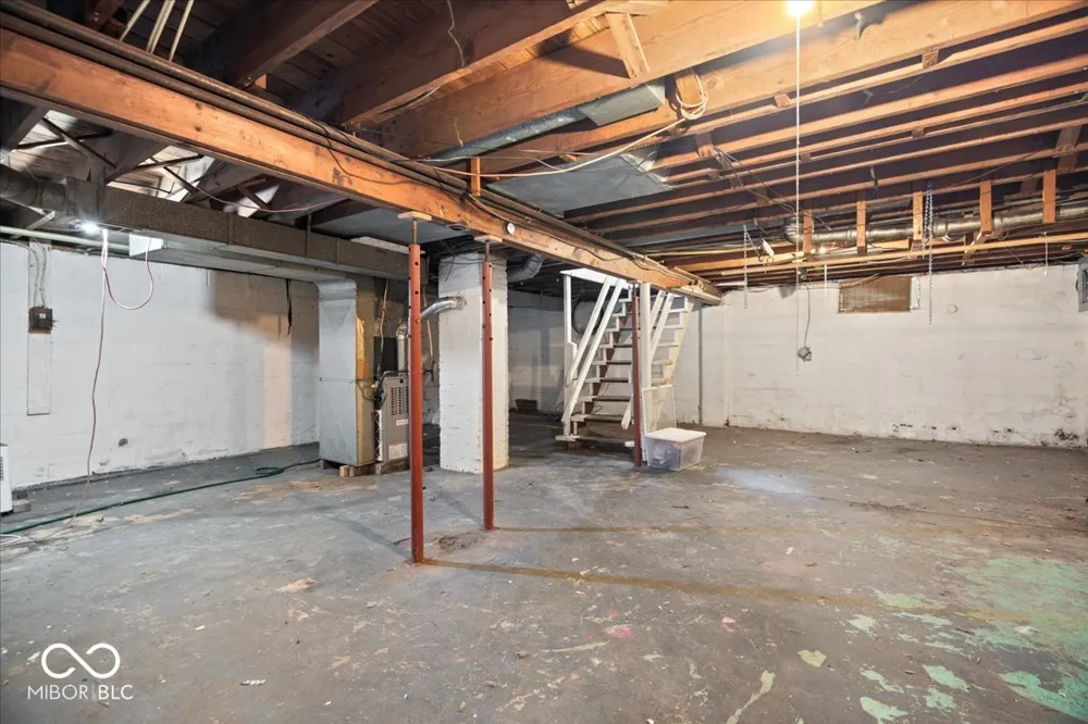 5808 Primrose Avenue Indianapolis, IN 46220