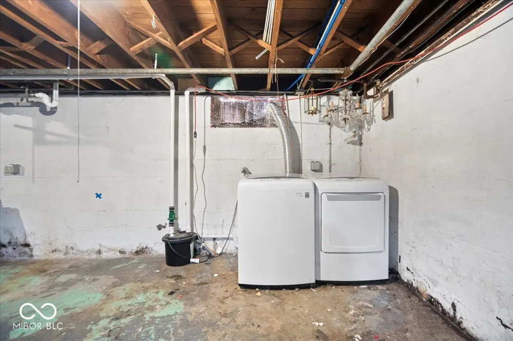 5808 Primrose Avenue Indianapolis, IN 46220
