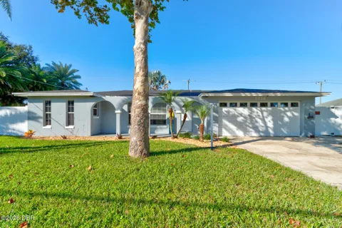 1026 Lake Avenue