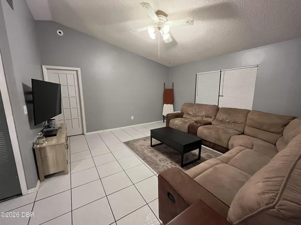 650 Firwood Drive Deltona, FL 32725