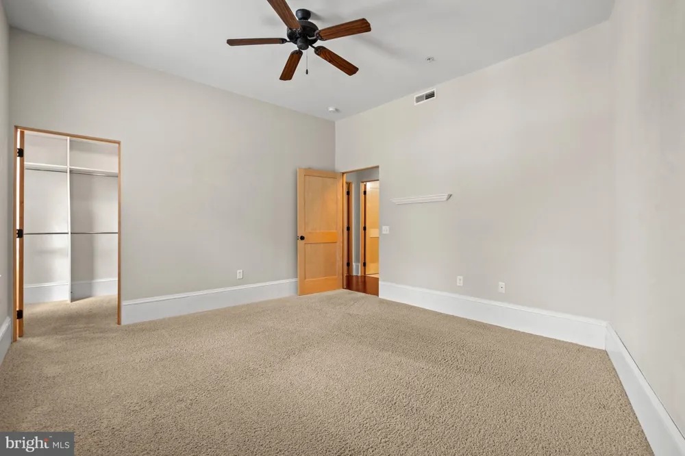 9610 DEWITT DRIVE #SH203 Silver Spring, MD 20910