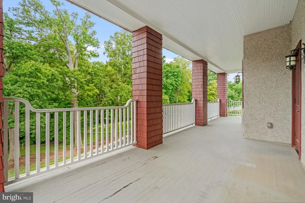9610 DEWITT DRIVE #SH203 Silver Spring, MD 20910