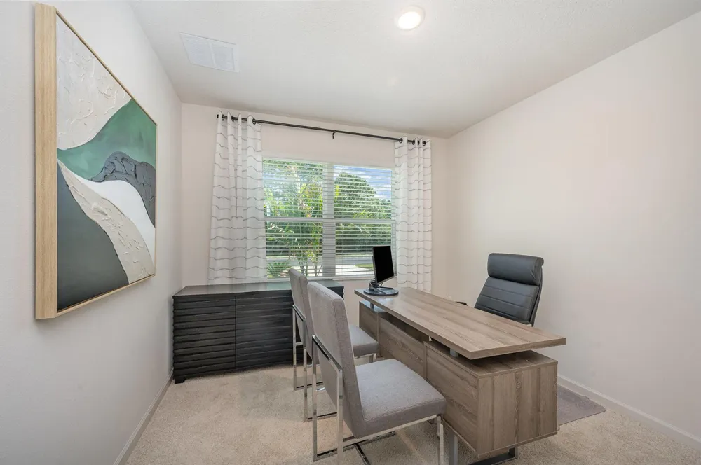 691 SE DELANCEY LANE Port St. Lucie, FL 34984