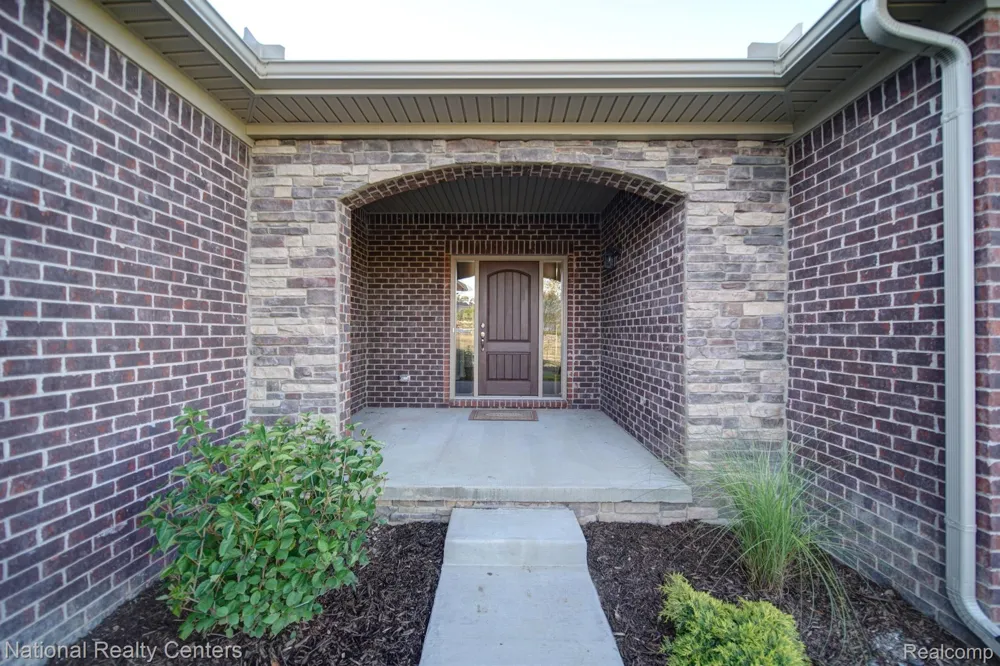 18 Steeplechase Drive Metamora Township, MI 48455