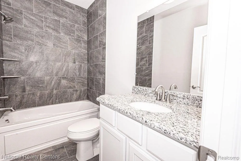 18 Steeplechase Drive Metamora Township, MI 48455