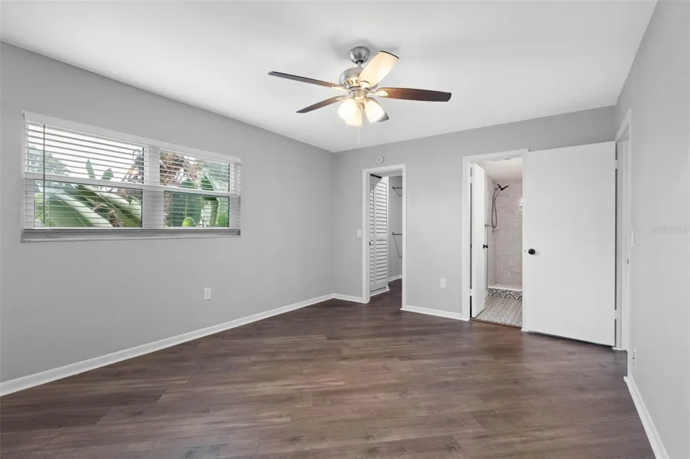 4050 4TH STREET #104 St Petersburg, FL 33703