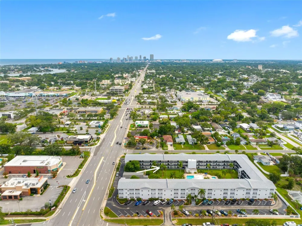 4050 4TH STREET #104 St Petersburg, FL 33703
