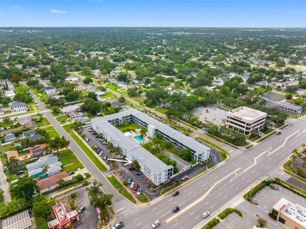 4050 4TH STREET #104 St Petersburg, FL 33703