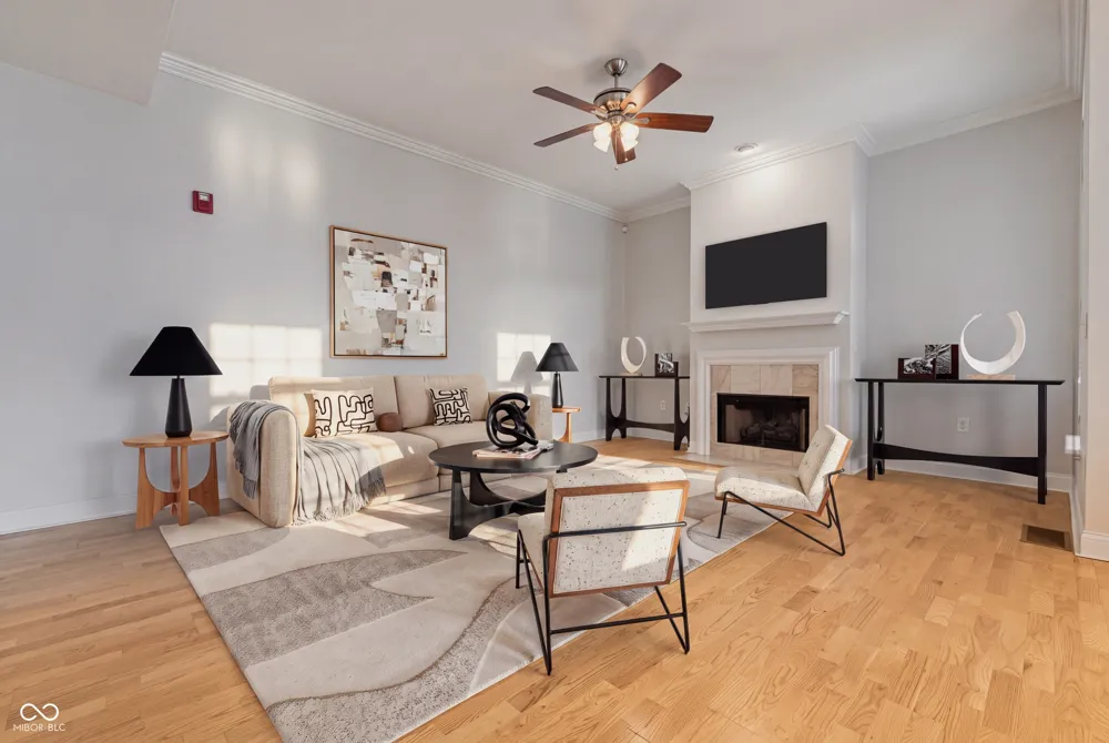 450 E Ohio Street #202 Indianapolis, IN 46204