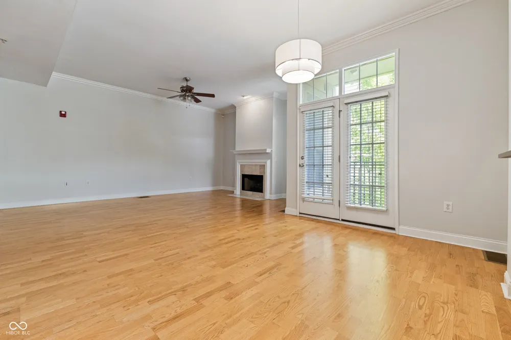 450 E Ohio Street #202 Indianapolis, IN 46204