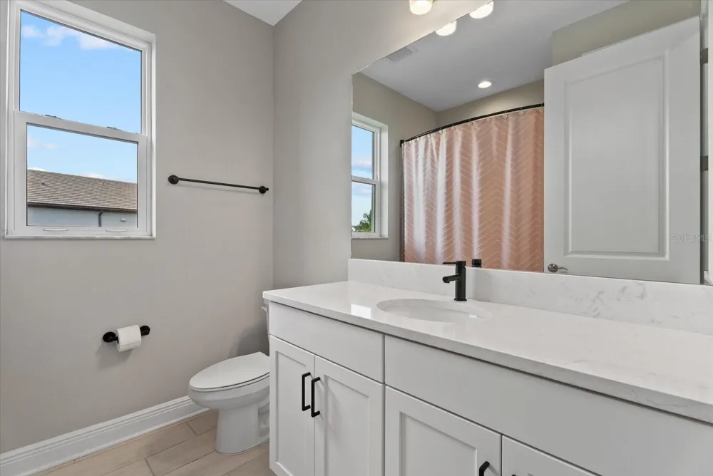 17668 SAVORY MIST CIRCLE Bradenton, FL 34211