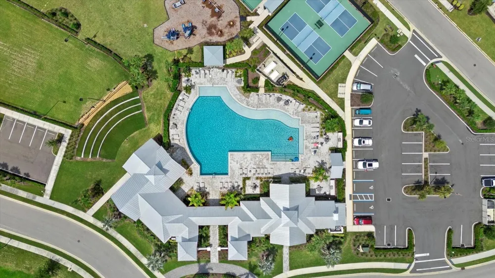 17668 SAVORY MIST CIRCLE Bradenton, FL 34211