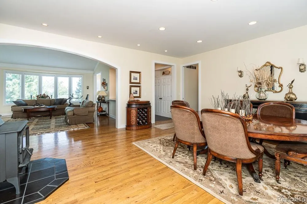 51770 North Avenue Macomb Township, MI 48042