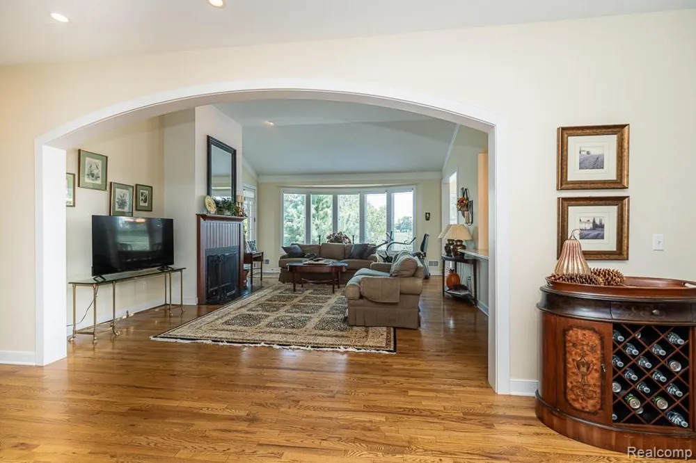 51770 North Avenue Macomb Township, MI 48042