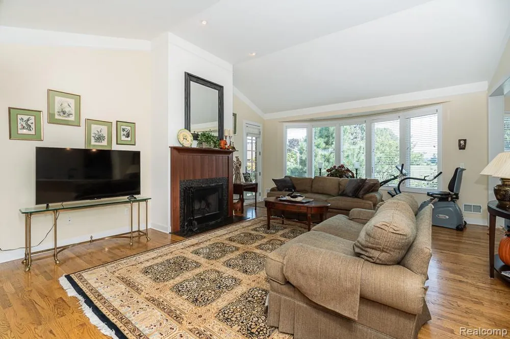 51770 North Avenue Macomb Township, MI 48042