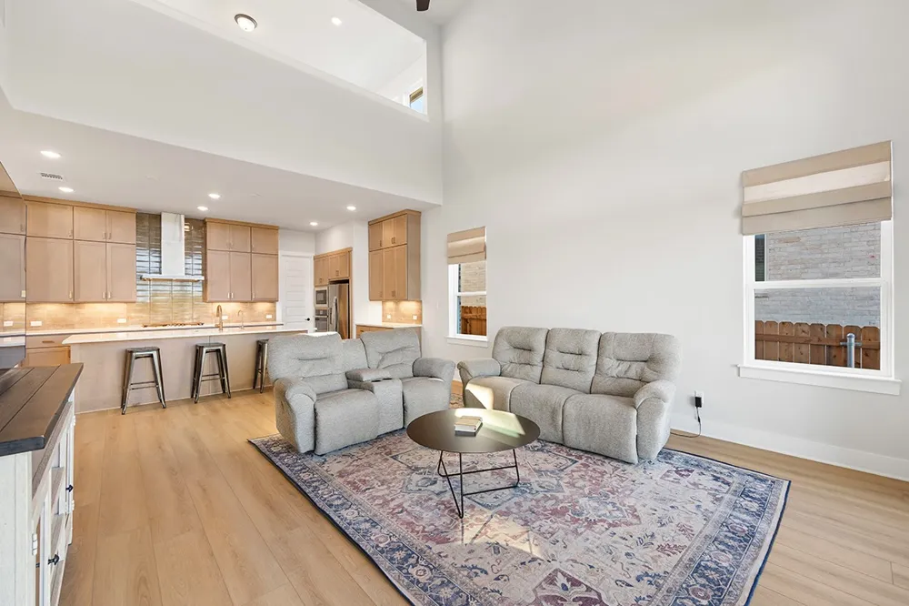 219 Craigends Yew Lane Dripping Springs, TX 78620