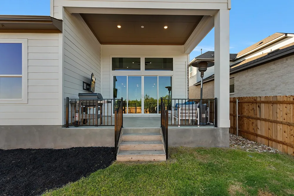 219 Craigends Yew Lane Dripping Springs, TX 78620