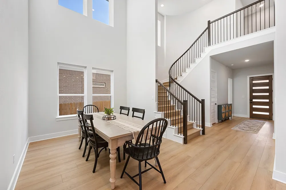 219 Craigends Yew Lane Dripping Springs, TX 78620