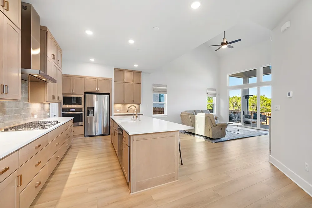 219 Craigends Yew Lane Dripping Springs, TX 78620