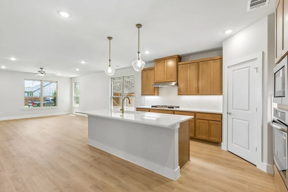2283 Railhead Trail Waxahachie, TX 75165