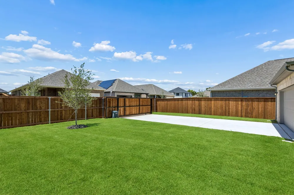 2283 Railhead Trail Waxahachie, TX 75165