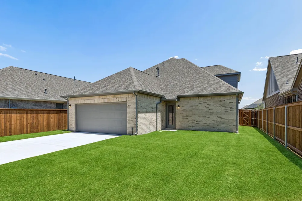 2283 Railhead Trail Waxahachie, TX 75165