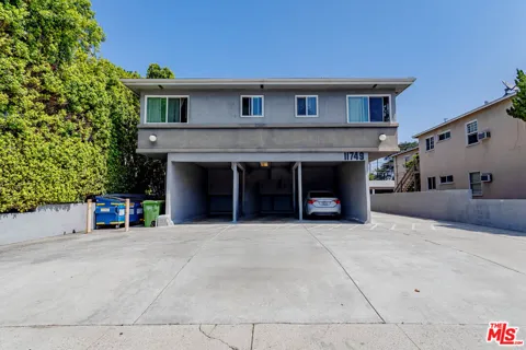 11749 Riverside Drive