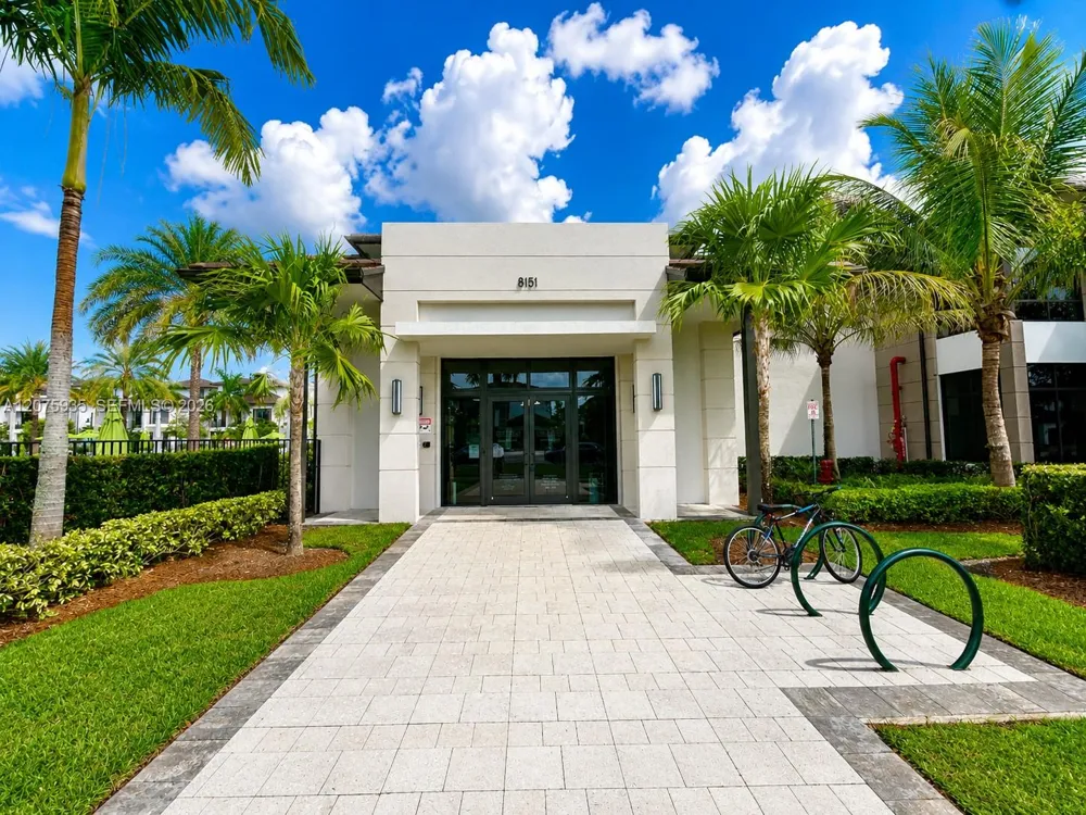4318 NW 81st Ave Doral, FL 33166